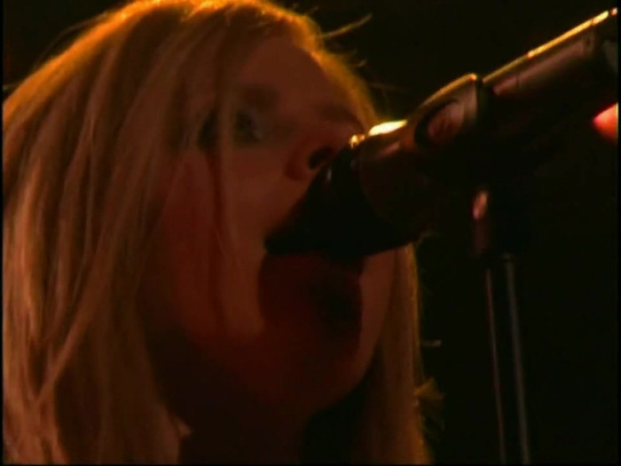 Bonez Tour Documentary [HD] Part2 - Avril Lavigne 3680