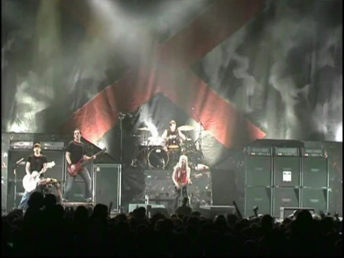 Bonez Tour Documentary [HD] Part2 - Avril Lavigne 3200 - Avril - Lavigne - 2008 - Bonez - Tour - Documentary - oo7