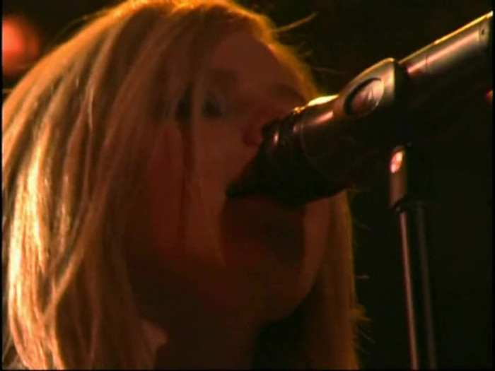 Bonez Tour Documentary [HD] Part2 - Avril Lavigne 3685