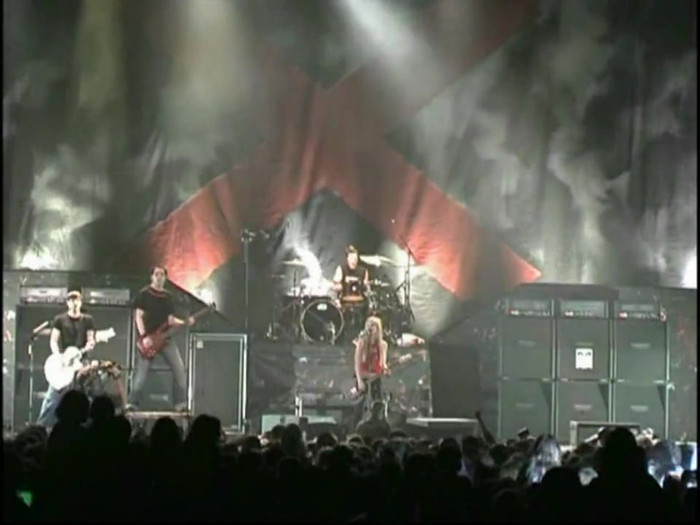 Bonez Tour Documentary [HD] Part2 - Avril Lavigne 3205 - Avril - Lavigne - 2008 - Bonez - Tour - Documentary - oo7