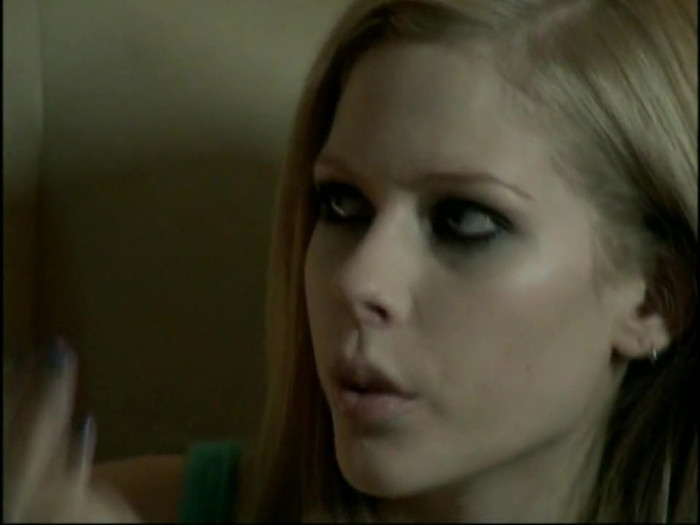 Bonez Tour Documentary [HD] Part2 - Avril Lavigne 4160