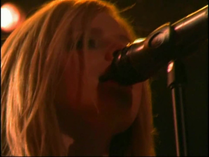 Bonez Tour Documentary [HD] Part2 - Avril Lavigne 3688