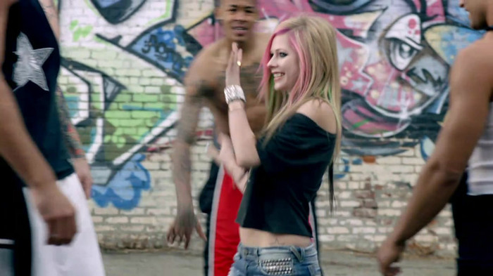 Avril Lavigne - What The Hell_youtube_original 1267