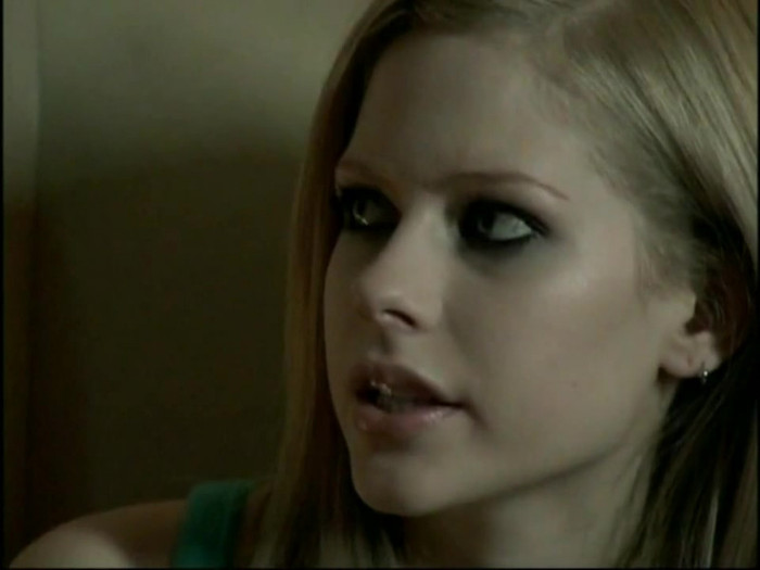 Bonez Tour Documentary [HD] Part2 - Avril Lavigne 4166