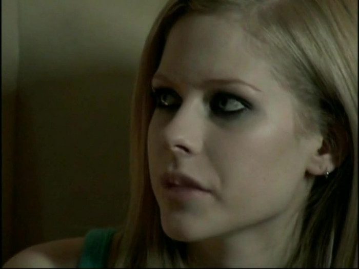 Bonez Tour Documentary [HD] Part2 - Avril Lavigne 4171