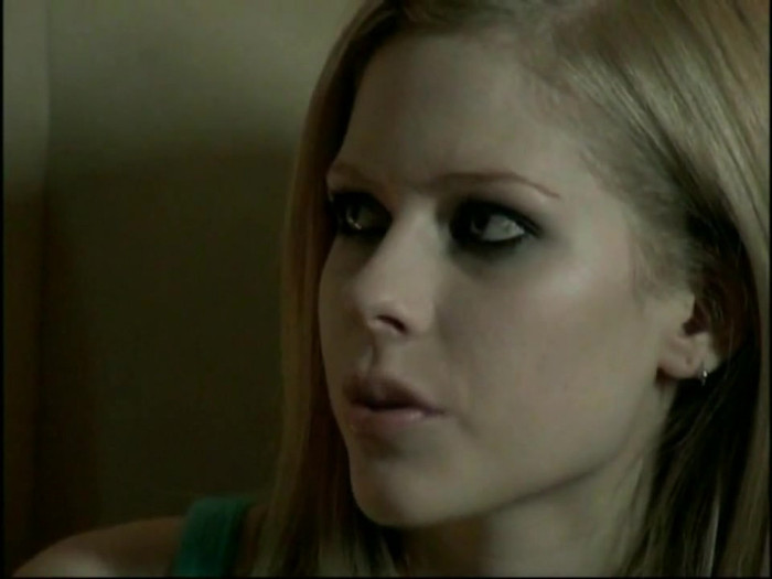 Bonez Tour Documentary [HD] Part2 - Avril Lavigne 4178