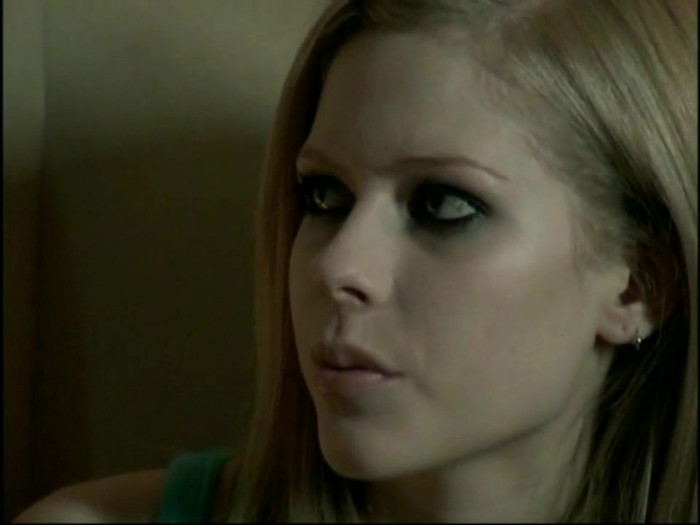 Bonez Tour Documentary [HD] Part2 - Avril Lavigne 4179