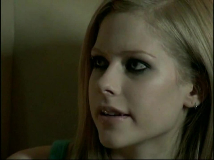 Bonez Tour Documentary [HD] Part2 - Avril Lavigne 4183