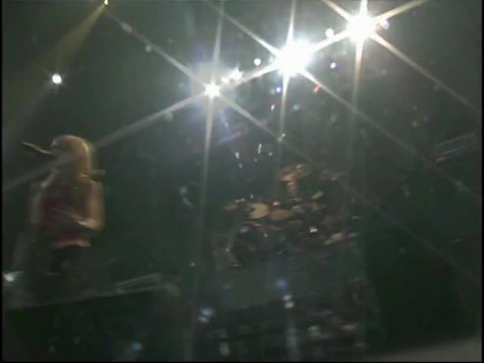 Bonez Tour Documentary [HD] Part2 - Avril Lavigne 3234 - Avril - Lavigne - 2008 - Bonez - Tour - Documentary - oo7