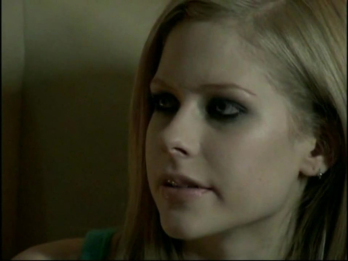 Bonez Tour Documentary [HD] Part2 - Avril Lavigne 4186
