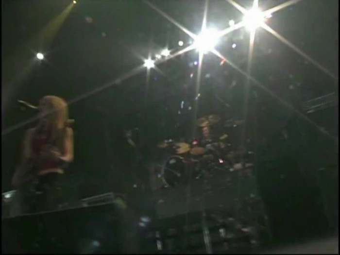 Bonez Tour Documentary [HD] Part2 - Avril Lavigne 3235 - Avril - Lavigne - 2008 - Bonez - Tour - Documentary - oo7