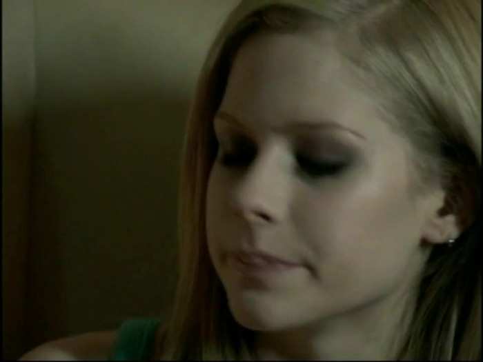 Bonez Tour Documentary [HD] Part2 - Avril Lavigne 4187