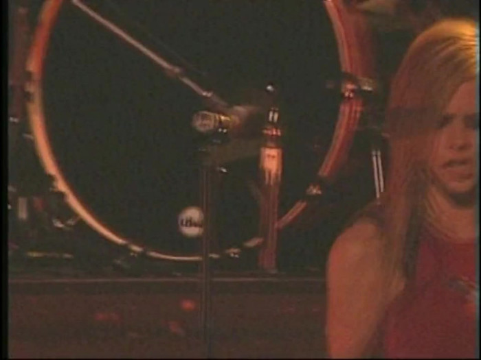 Bonez Tour Documentary [HD] Part2 - Avril Lavigne 3732