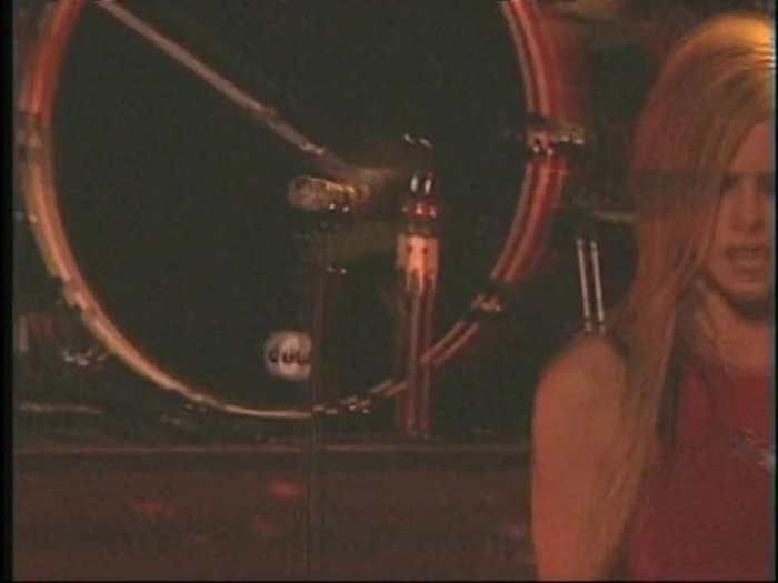 Bonez Tour Documentary [HD] Part2 - Avril Lavigne 3733