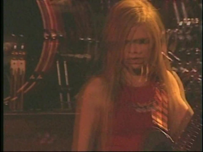 Bonez Tour Documentary [HD] Part2 - Avril Lavigne 3737