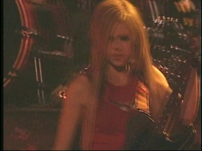Bonez Tour Documentary [HD] Part2 - Avril Lavigne 3738