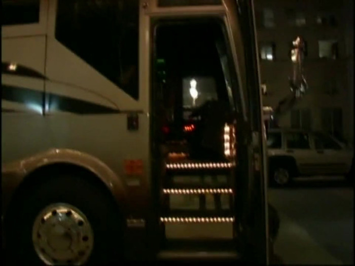 Bonez Tour Documentary [HD] Part2 - Avril Lavigne 4689