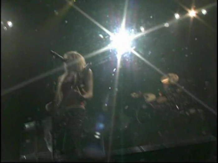 Bonez Tour Documentary [HD] Part2 - Avril Lavigne 3272 - Avril - Lavigne - 2008 - Bonez - Tour - Documentary - oo7