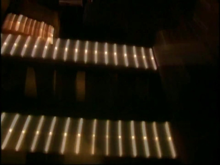 Bonez Tour Documentary [HD] Part2 - Avril Lavigne 4703