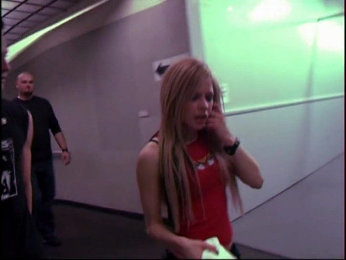 Bonez Tour Documentary [HD] Part2 - Avril Lavigne 4232