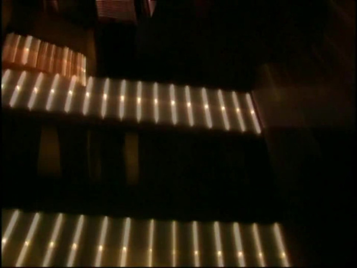 Bonez Tour Documentary [HD] Part2 - Avril Lavigne 4704