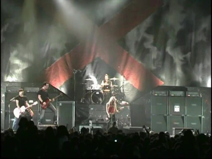 Bonez Tour Documentary [HD] Part2 - Avril Lavigne 3284 - Avril - Lavigne - 2008 - Bonez - Tour - Documentary - oo7