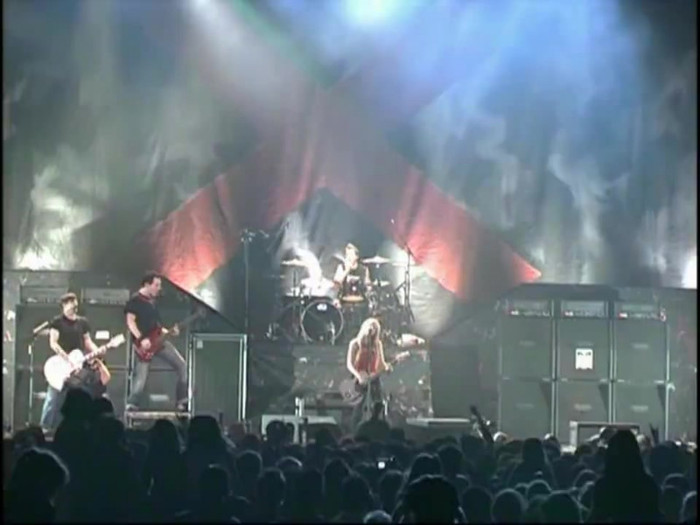 Bonez Tour Documentary [HD] Part2 - Avril Lavigne 3285 - Avril - Lavigne - 2008 - Bonez - Tour - Documentary - oo7