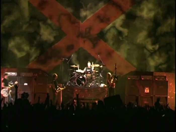 Bonez Tour Documentary [HD] Part2 - Avril Lavigne 3775