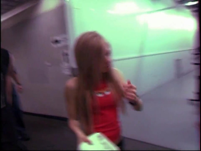 Bonez Tour Documentary [HD] Part2 - Avril Lavigne 4246 - Avril - Lavigne - 2008 - Bonez - Tour - Documentary - oo9