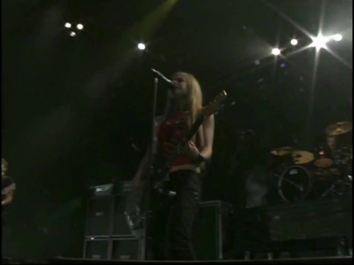 Bonez Tour Documentary [HD] Part2 - Avril Lavigne 3298