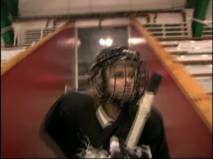 Bonez Tour Documentary [HD] Part2 - Avril Lavigne 5700