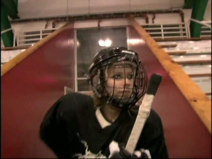 Bonez Tour Documentary [HD] Part2 - Avril Lavigne 5701