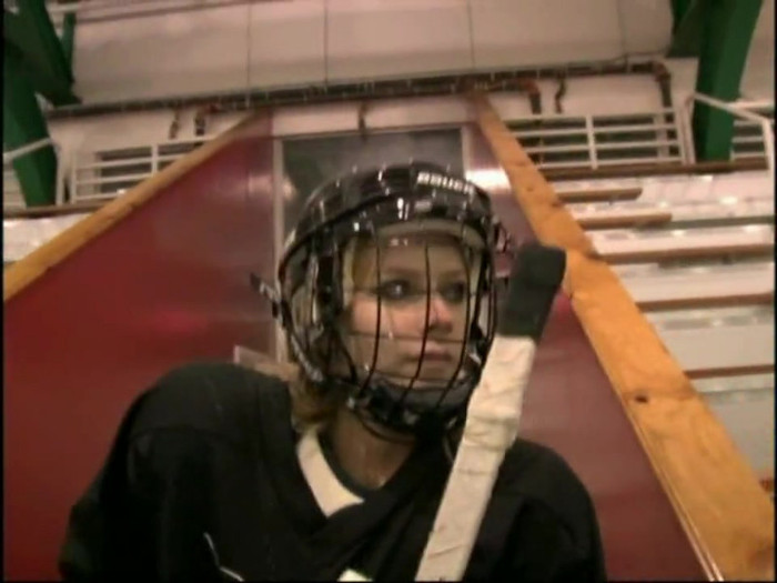 Bonez Tour Documentary [HD] Part2 - Avril Lavigne 5706