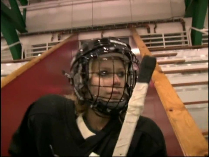 Bonez Tour Documentary [HD] Part2 - Avril Lavigne 5708