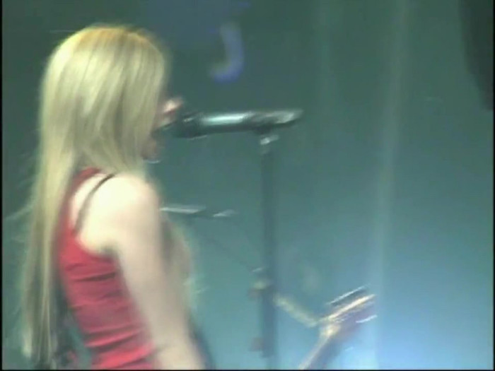 Bonez Tour Documentary [HD] Part2 - Avril Lavigne 3323