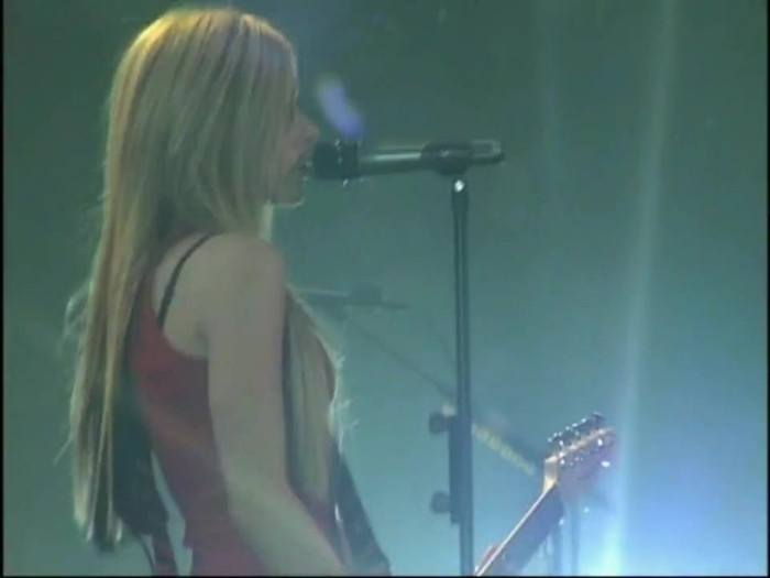 Bonez Tour Documentary [HD] Part2 - Avril Lavigne 3326