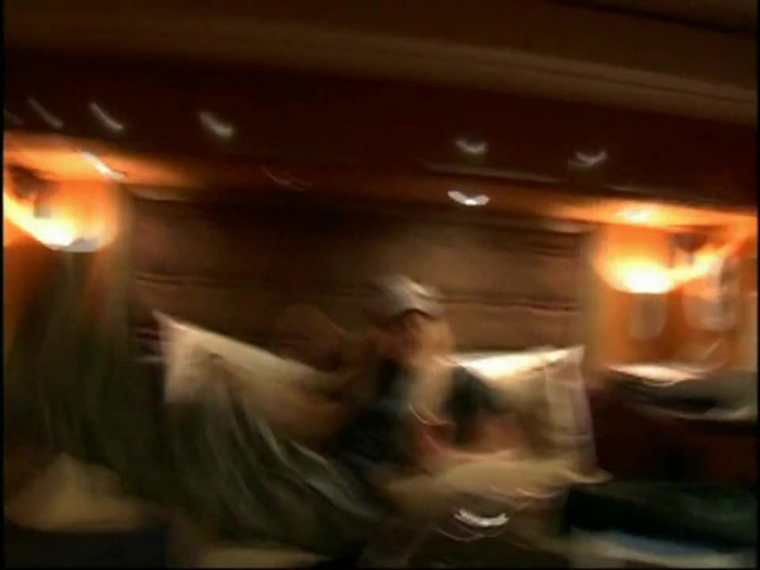 Bonez Tour Documentary [HD] Part2 - Avril Lavigne 4774