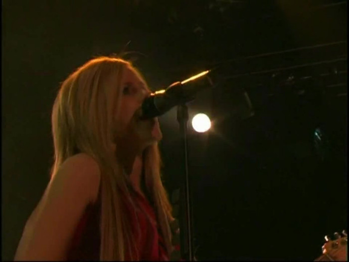 Bonez Tour Documentary [HD] Part2 - Avril Lavigne 3362