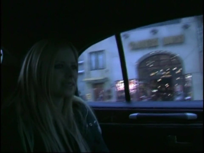 Bonez Tour Documentary [HD] Part2 - Avril Lavigne 5287 - Avril - Lavigne - 2008 - Bonez - Tour - Documentary - o11