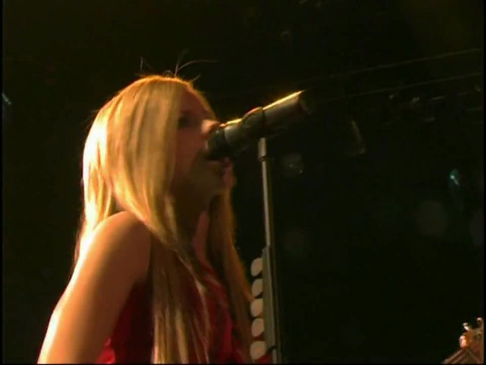 Bonez Tour Documentary [HD] Part2 - Avril Lavigne 3369