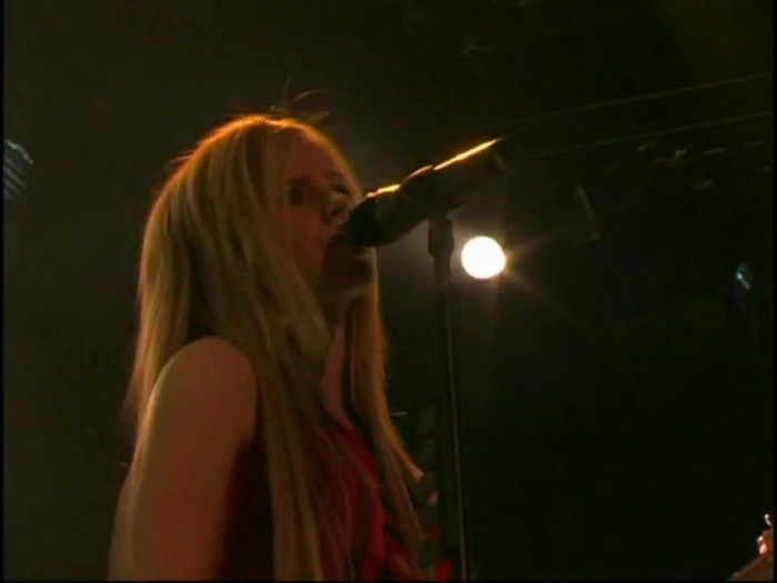 Bonez Tour Documentary [HD] Part2 - Avril Lavigne 3373