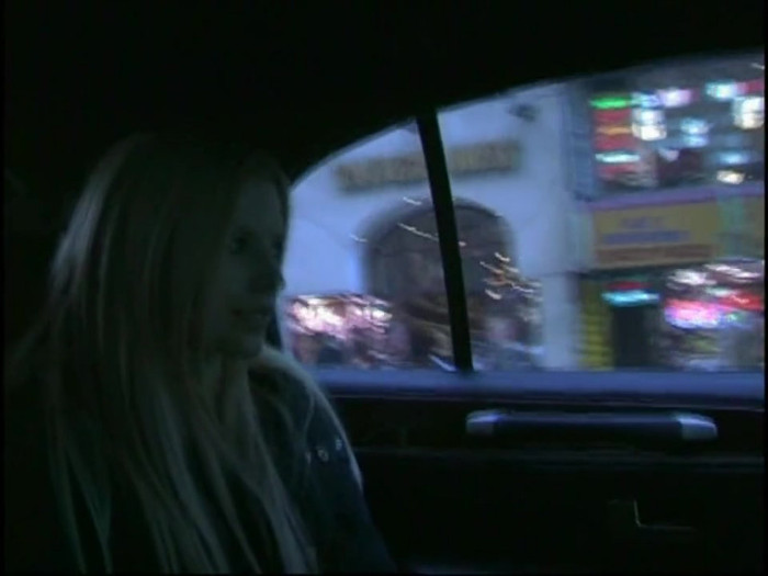 Bonez Tour Documentary [HD] Part2 - Avril Lavigne 5304