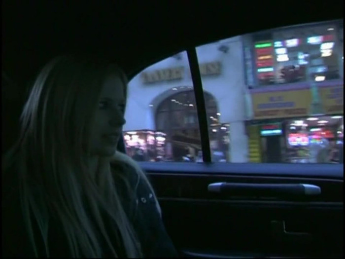 Bonez Tour Documentary [HD] Part2 - Avril Lavigne 5306