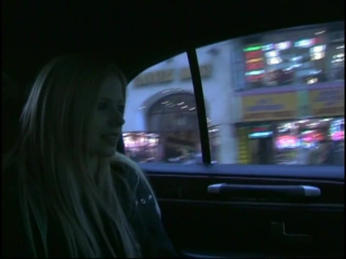 Bonez Tour Documentary [HD] Part2 - Avril Lavigne 5308