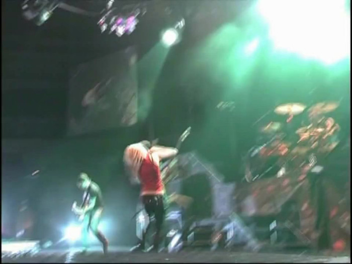 Bonez Tour Documentary [HD] Part2 - Avril Lavigne 3387