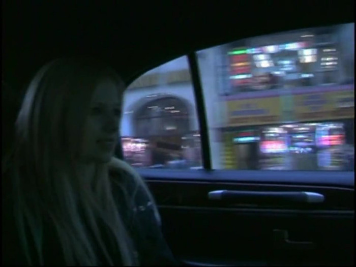 Bonez Tour Documentary [HD] Part2 - Avril Lavigne 5311