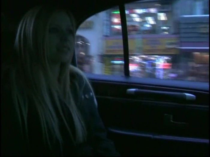 Bonez Tour Documentary [HD] Part2 - Avril Lavigne 5321