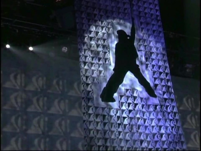 Bonez Tour Documentary [HD] Part2 - Avril Lavigne 3403