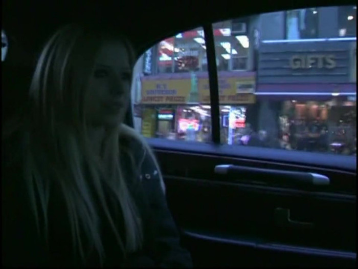Bonez Tour Documentary [HD] Part2 - Avril Lavigne 5329