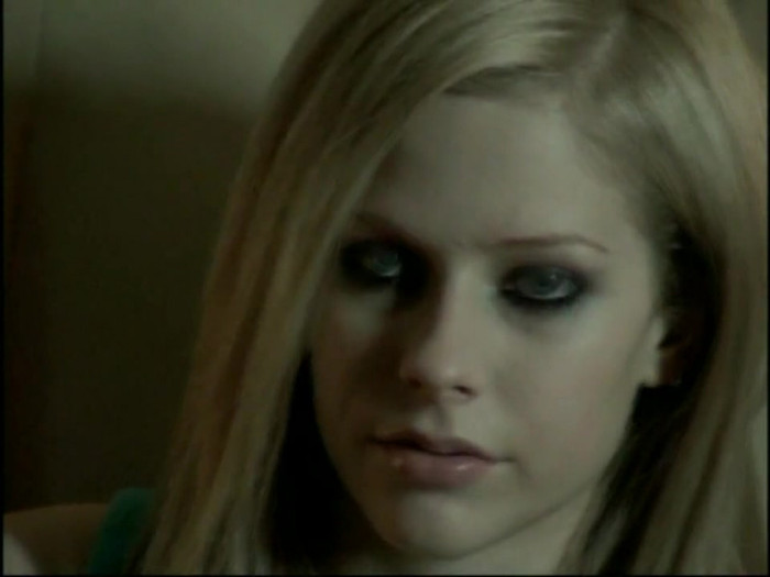 Bonez Tour Documentary [HD] Part2 - Avril Lavigne 4368 - Avril - Lavigne - 2008 - Bonez - Tour - Documentary - oo9